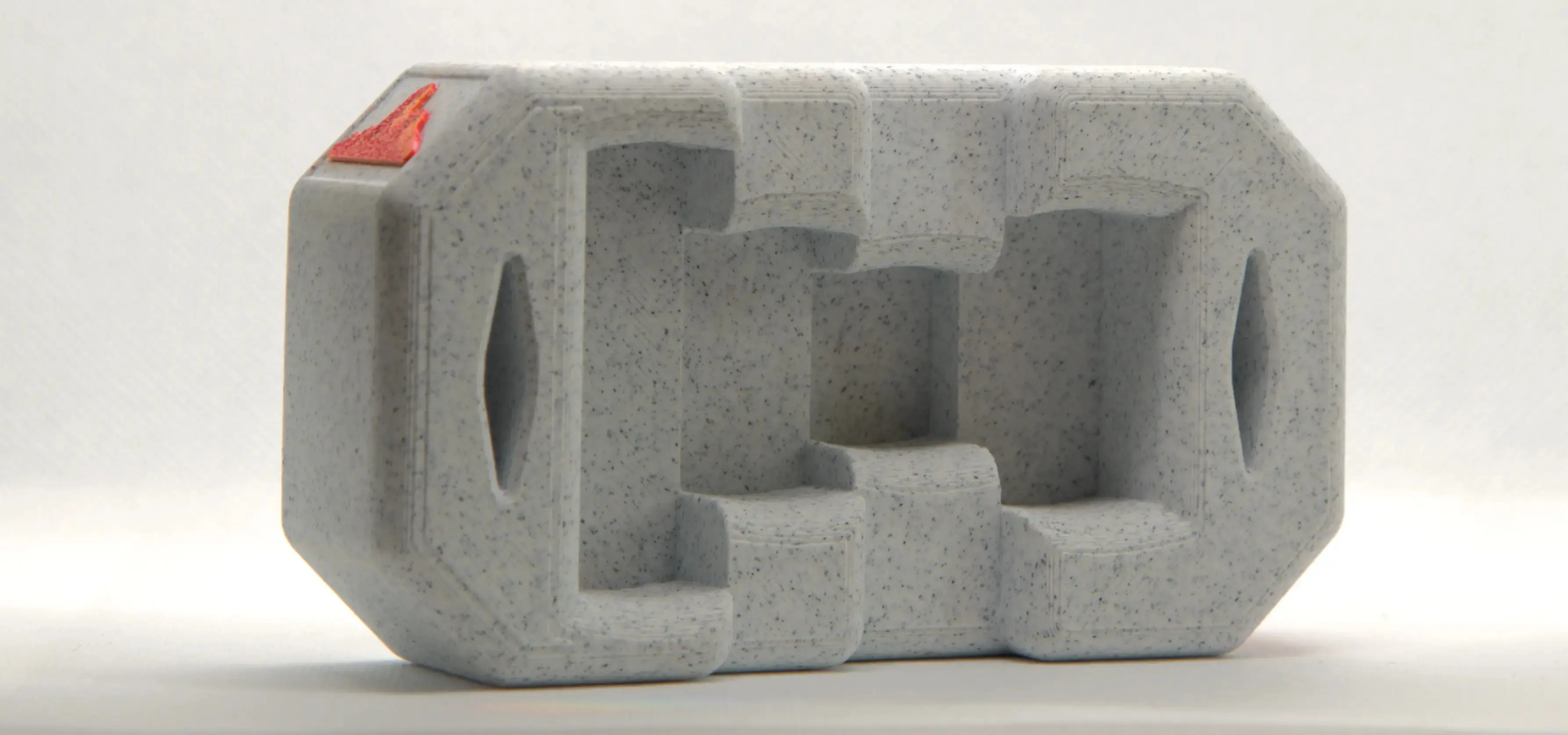 Ergo Offset White   Detail